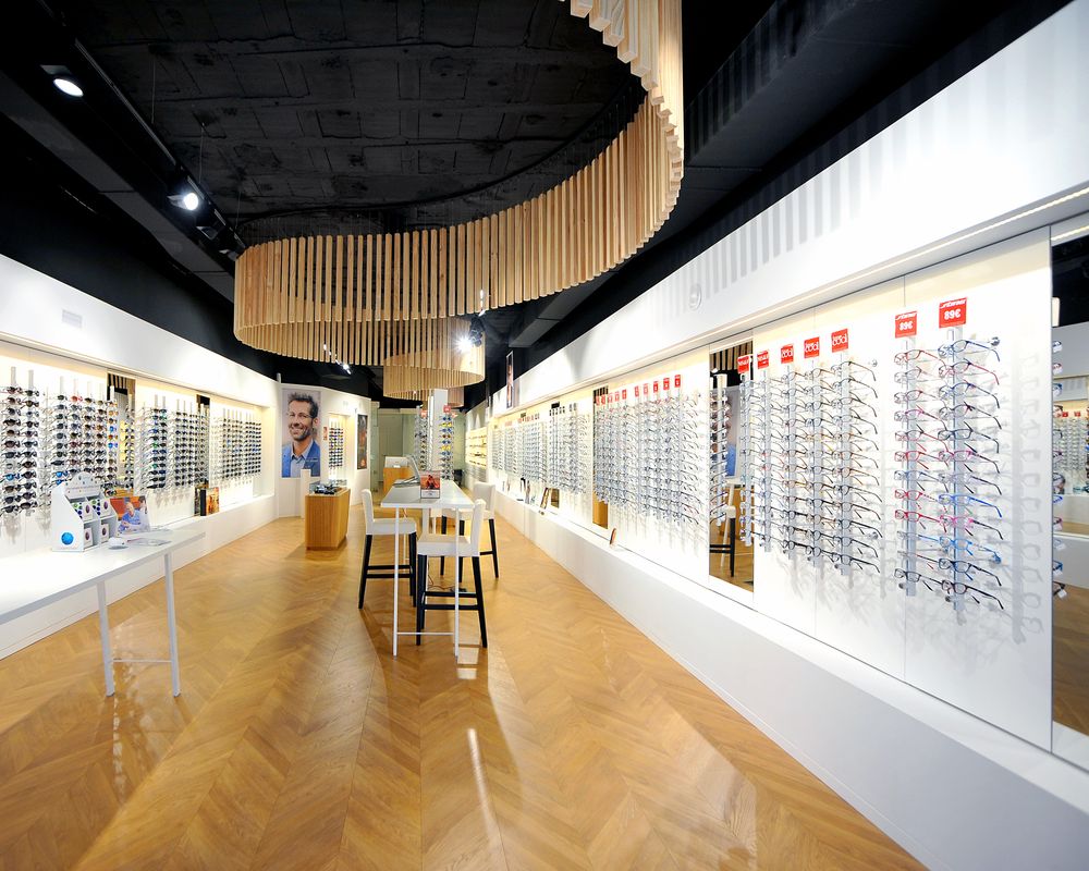 Centro auditivo Visual Optica Luis Montoto en Sevilla