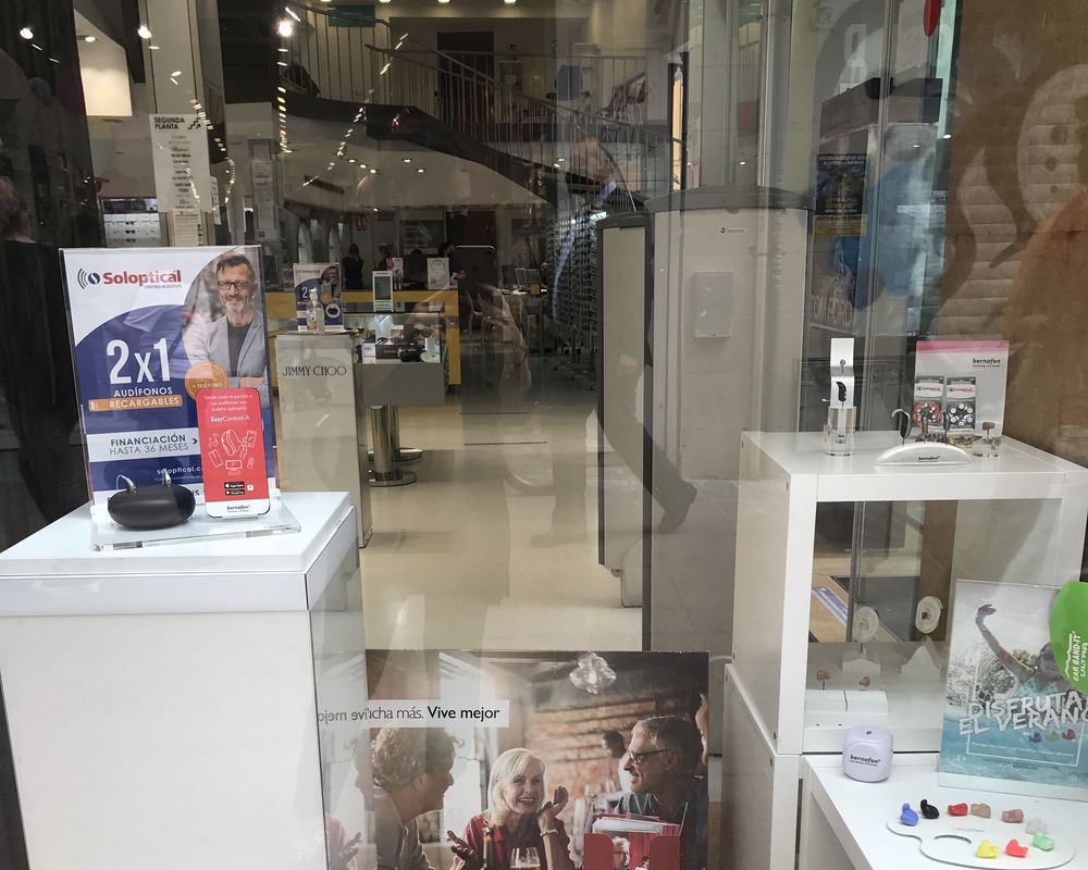 Centro auditivo Soloptical Sierpes en Sevilla
