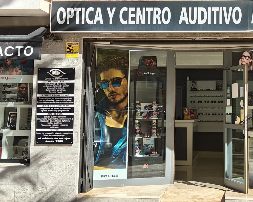 Centro auditivo Óptica y Audiología Avenida en Meliana