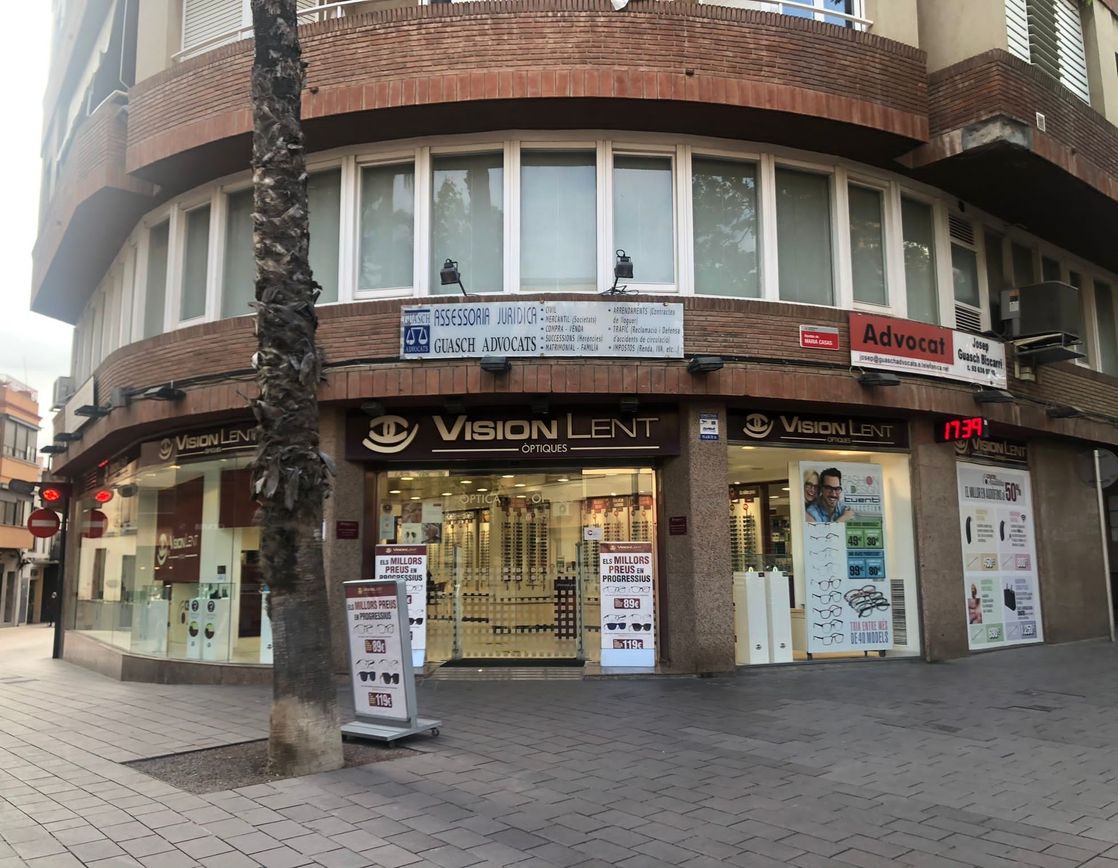 Interior de VisionLent Gava Rambla Casas