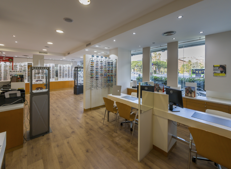 Centro auditivo Barcelona - Hotel Sofía (Òptica i centre auditiu) en Barcelona