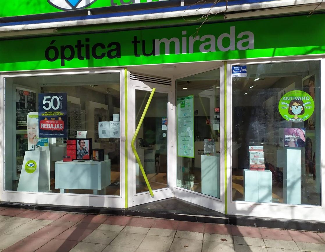 Interior de Tu Mirada Batan- Centro Auditivo
